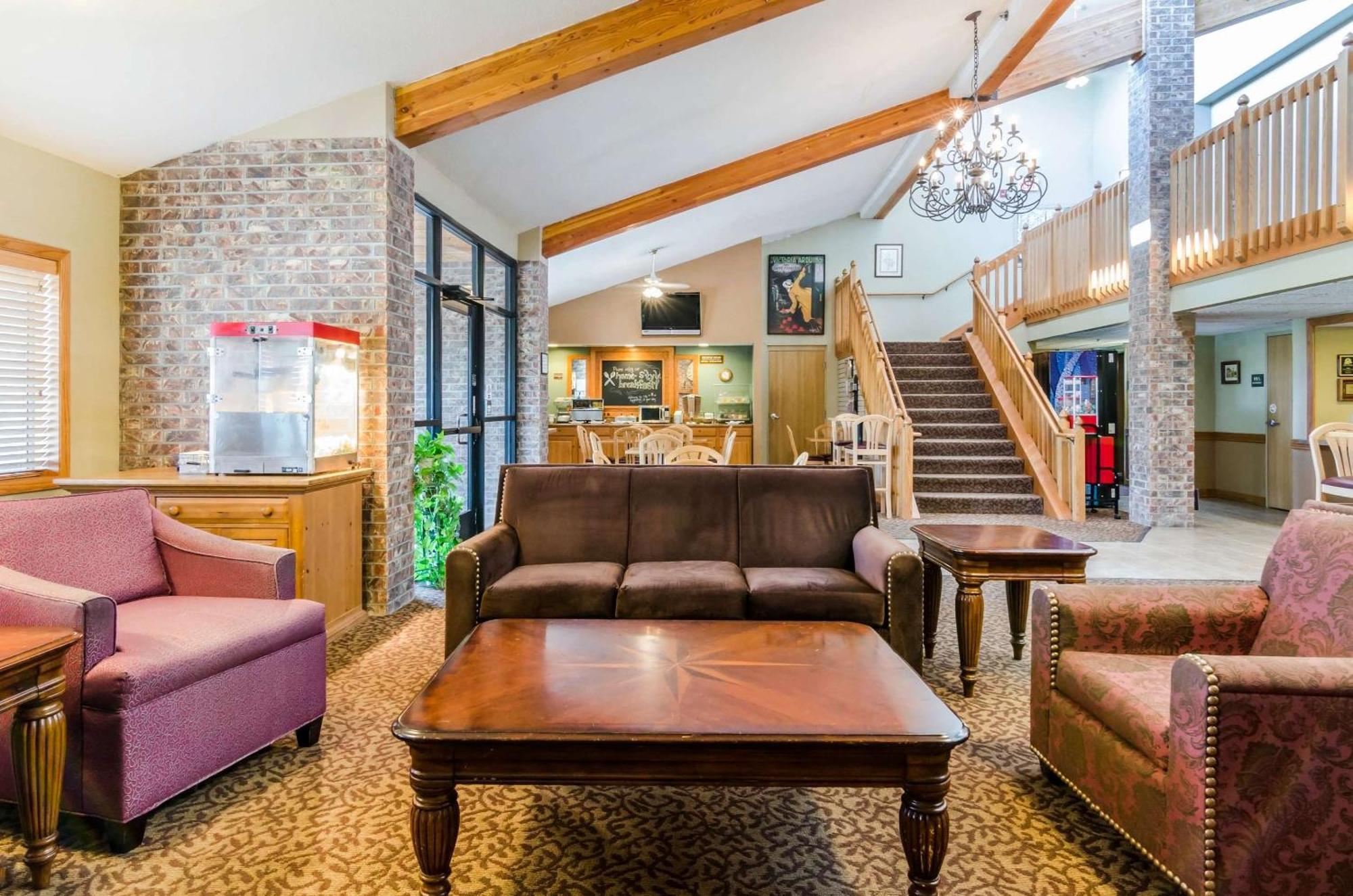 Rodeway Inn Hesston Εξωτερικό φωτογραφία