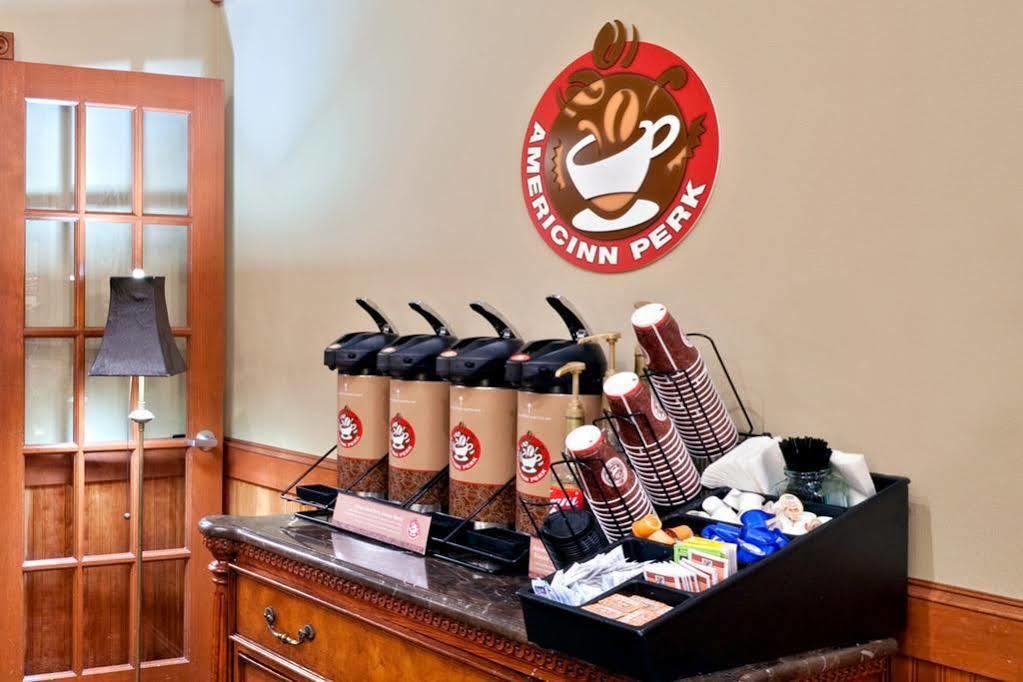 Rodeway Inn Hesston Εξωτερικό φωτογραφία